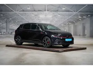 Volkswagen Polo GTI 2.0 TSI PANO Kamera ACC Matrix 18-Zoll Bild 4