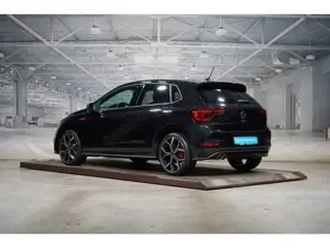 Volkswagen Polo GTI 2.0 TSI PANO Kamera ACC Matrix 18-Zoll Bild 2