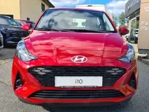 Hyundai i10 1.0 Trend Komfort-Paket Navi Klimaauto Kamera DAB+ Bild 3