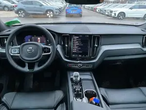 Volvo XC60 T8 Ultimate Dark Plug-In AWD ACC HUD Google Bild 3