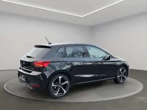 SEAT Ibiza 1.0 TSI DSG FR ACC+LED+KAMERA+SITZHZG. Bild 4