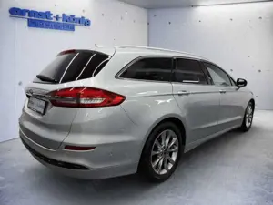 Ford Mondeo Turnier 2.0 EcoBlue Aut. Titanium NAVI RFK Bild 3