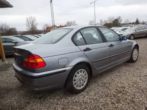 BMW 316 3 Limousine 316i Bild 4
