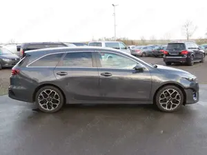 Kia Ceed / cee'd Sportswagon GT Line Navi Matrix-LED KIA-Garantie Bild 3