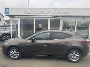 Mazda 3 SKYACTIV-G 120 88 kW (120 PS) Center-Line