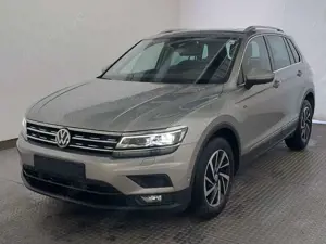 Volkswagen Tiguan 1.5 TSI Join  DSG AHK LED ACC Pano Kamera