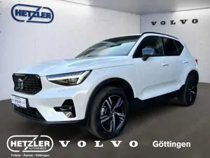 Volvo XC40 Plus Dark 2WD B4 EU6d Navi Digitales Cockpit Memor