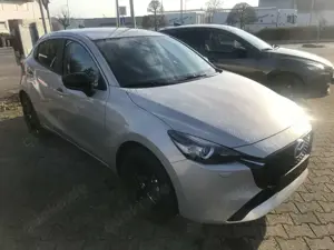 Mazda 2 SKYACTIV-G 90 M Hybrid Homura Automatik Bild 4