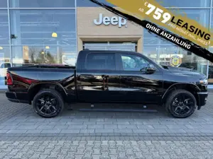 Dodge RAM 1500 Laramie Night Head UP MY25 Hurricane Beifahre