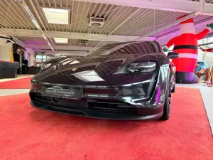 Porsche Taycan Sport Turismo 4S Sportchrono Pano Inno 21