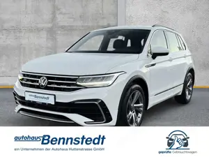 Volkswagen Tiguan 1.5 TSI DSG R-Line LED KAMERA AHK 19"