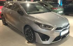 Kia Ceed / cee'd Ceed Diesel 1.6 CRDi (48V Mild-Hybrid)DCT7 GT Line