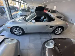 Porsche Boxster scheckheft Bild 2