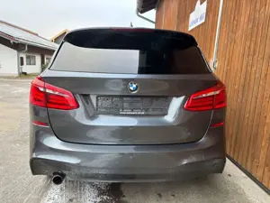 BMW 218 218d ActiveT M-Sport LED Hifi MFL Parkassist Bild 5