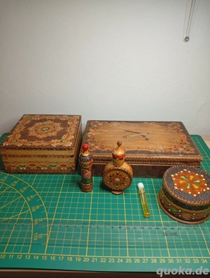 Zu verkaufen: Handbemalte Holzkästchen