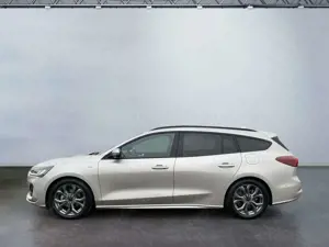 Ford Focus Turnier ST-Line X 1.0l ACC KAM NAVI PDC Bild 3