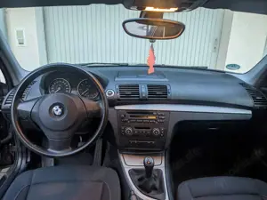 BMW 116 1er (5-Türer) 116i Bild 4