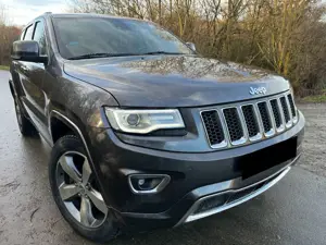 Jeep Grand Cherokee 3.0 CRD Overland   TÜV  NEU