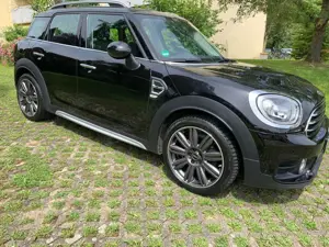MINI Cooper Countryman All4 Aut./PANO/HUD/KEYLESS/APPLE Bild 2