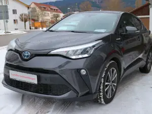 Toyota C-HR Hybrid Team D mit Relx-Garantie bis 08/2036