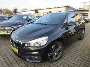 BMW 218 218d Active Tourer Sport Line *2.HAND *LED *AHK *