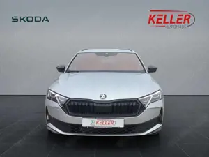 Skoda Octavia Combi Sportline 1,5 TSI 110 kW 7-Gang-DSG mHEV Bild 2