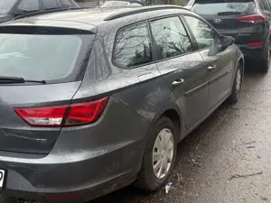 SEAT Leon Leon ST 1.6 TDI Start Bild 2