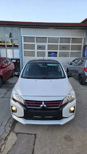 Mitsubishi Space Star Select+ Black, 1.2 *TÜV NEU*