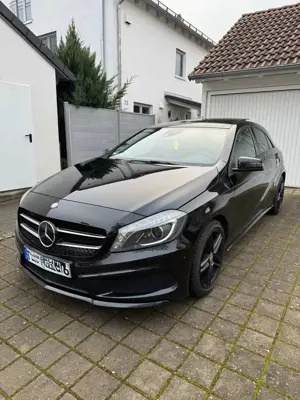 Mercedes-Benz A 250 A 250 (AMG-Line)