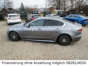 Jaguar XE R-Dynamic S*Kamera*Leder*DAB*LED*TOP* Bild 3