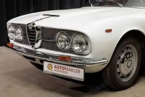 Alfa Romeo Sprint 2600 - Motor Revidiert + Technik Zustand 2 Bild 2