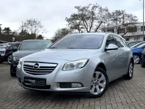 Opel Insignia A Sports Tourer*Bi-Xenon*NAVI*SHZ*