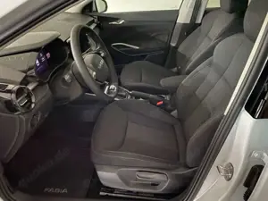 Skoda Fabia Tour 1.0 TSI LED+KAMERA+SHZ Bild 5