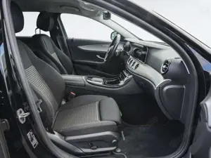 Mercedes-Benz E 300 e T AVANTGARDE DISTRONIC AHK KAMERA LED Bild 5