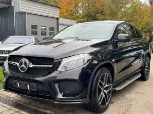 Mercedes-Benz GLE 400 4Matic Panorama AMG Leder Kamera