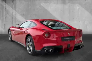 Ferrari F12 berlinetta*Lift*Racing seats*Carbon*Kamera Bild 3