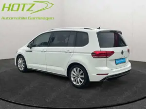 Volkswagen Touran 1.5 TSI DSG R-Line LED/PDC/REARVIEW Bild 3