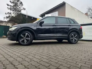 Volkswagen Tiguan Active  Kamera - Sitzh.- LED-Scheinwerfer - Navi !