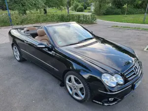 Mercedes-Benz CLK 350 Cabrio 7G-TRONIC Avantgarde AMG Sportpaket