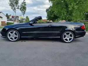 Mercedes-Benz CLK 350 Cabrio 7G-TRONIC Avantgarde AMG Sportpaket Bild 2
