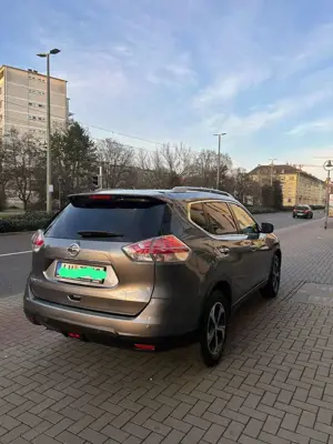 Nissan X-Trail 7 Sitzer -1.6 dCi  Xtronic Acenta