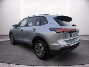 Volkswagen Tiguan 2.0 TDI DSG GOAL AHK MATRIX GJR Bild 5
