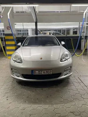 Porsche Panamera 4S PDK