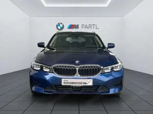 BMW 330 e Touring NAVI LED ACC RFK Sportsitze LC-Plus Bild 2