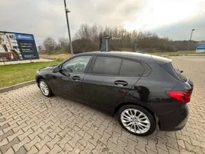 BMW 116 1er 116i Advantage Bild 3