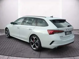 Skoda Octavia Combi 2.0 TSI RS NAV HEAD UP DCC ACC Bild 5