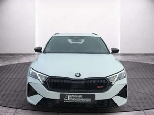 Skoda Octavia Combi 2.0 TSI RS NAV HEAD UP DCC ACC Bild 4