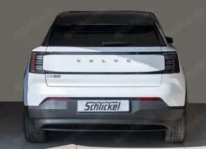 Volvo EX30 Ultra  Single Motor Extended Range Park Pilot Bild 4