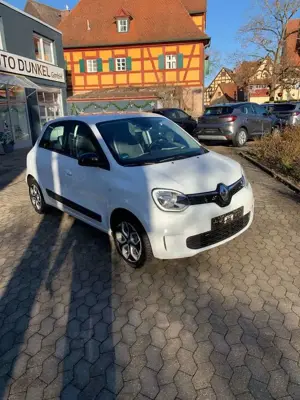 Renault Twingo Equilibre  3x identisch Vorhanden
