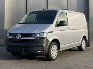 Volkswagen T6.1 Transporter Transporter T6 Kasten TDI DSG kurz LED Navi Flü